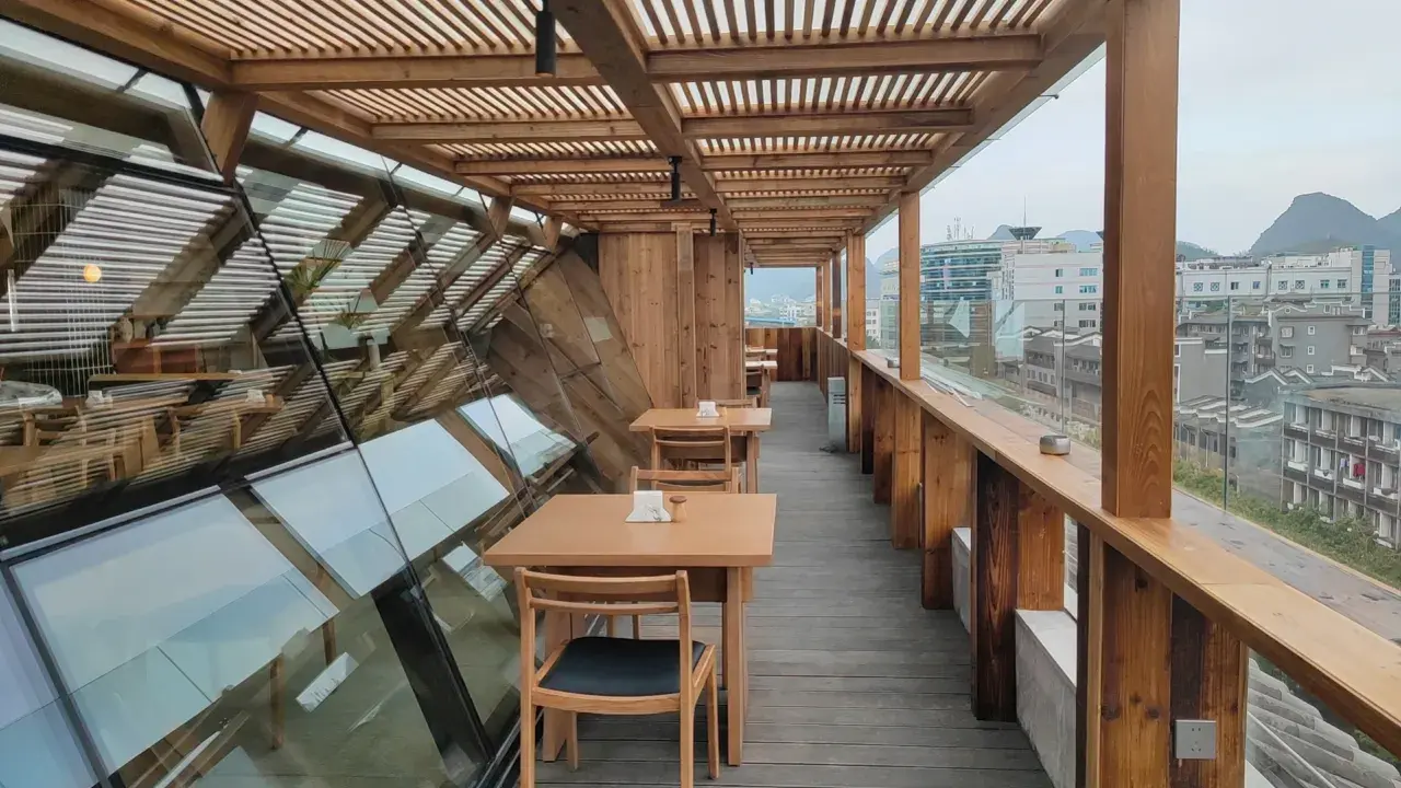 GangShe Rooftop View Hotel (108)