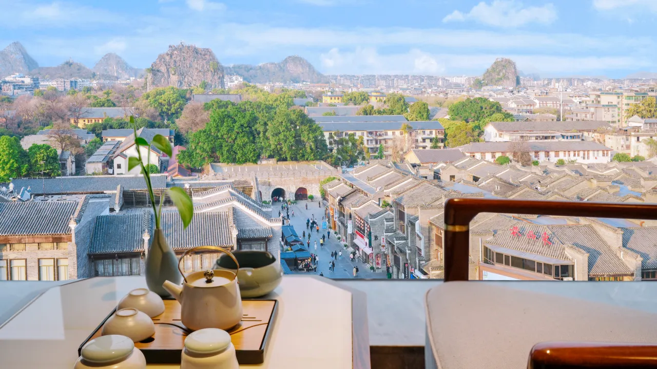 GangShe Rooftop View Hotel (112)