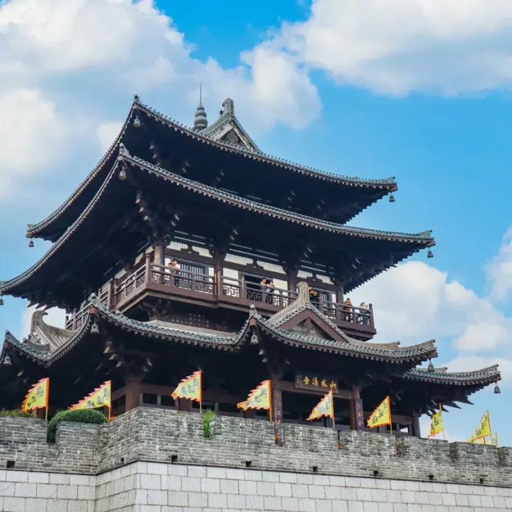 Jingjiang Wangcheng Ancient City Wall & East-West Lane – Where History Meets Hustle, Just Steps from Your Hotel