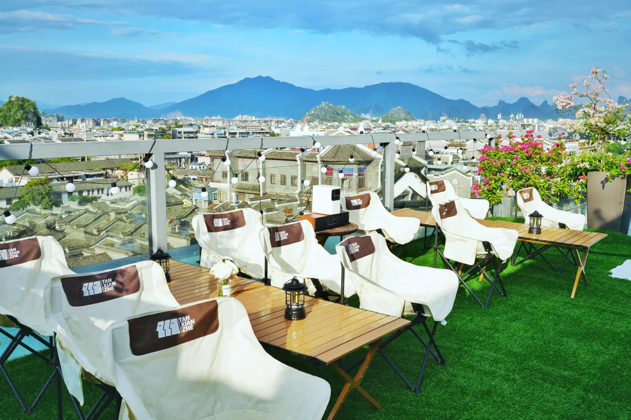 GangShe Rooftop View Hotel (69)