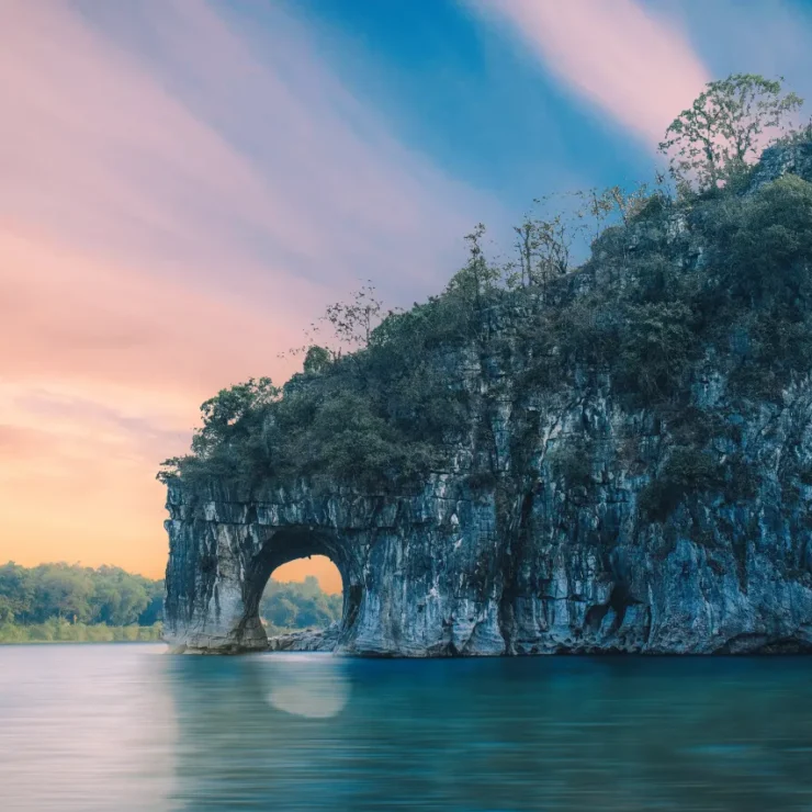 Elephant Trunk Hill – Guilin’s Iconic Landmark: Your Ultimate Guide for Guests Staying at GangShe Rooftop View Hotel I